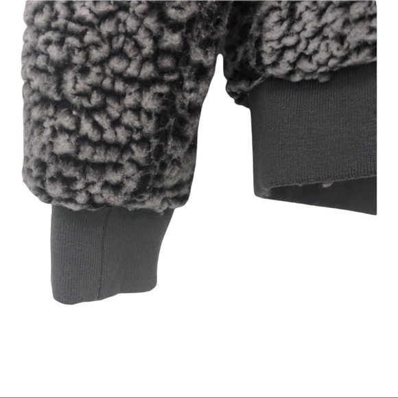 SOLD! Thread & Supply Gray & White Sherpa Fleece Hoodie Sweatshirt Sweater - Picture 7 of 8